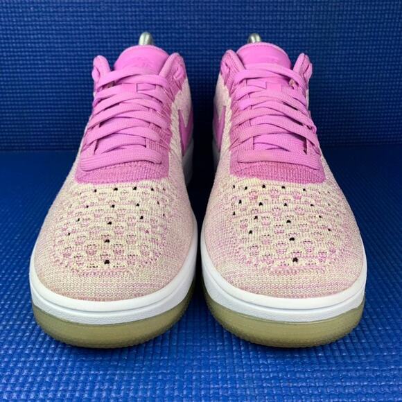 🔴 NIKE AIR FORCE 1 FLYKNIT LOW Women`s Size 9.5 Fuchsia Glow Shoes 820256-500 - Picture 2 of 8